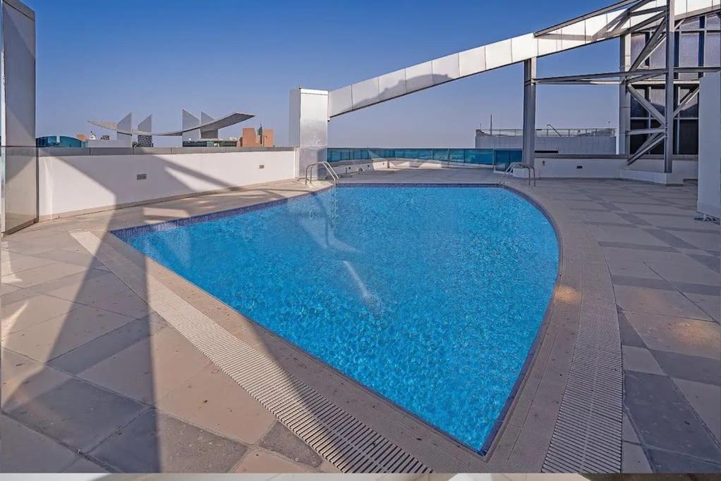 Book Me! 3 Bedroom Apartment Beach Front Abu Dhabi Exterior photo