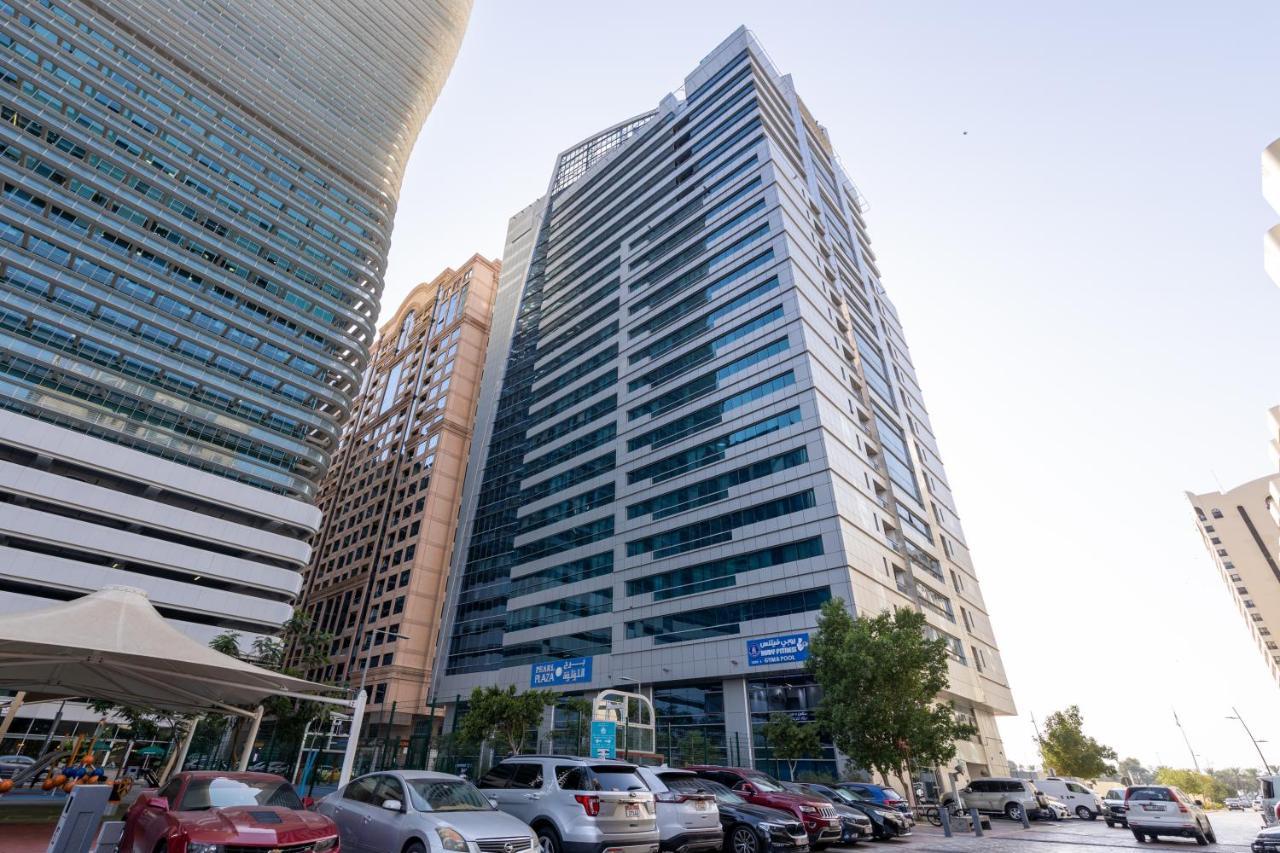 Book Me! 3 Bedroom Apartment Beach Front Abu Dhabi Exterior photo